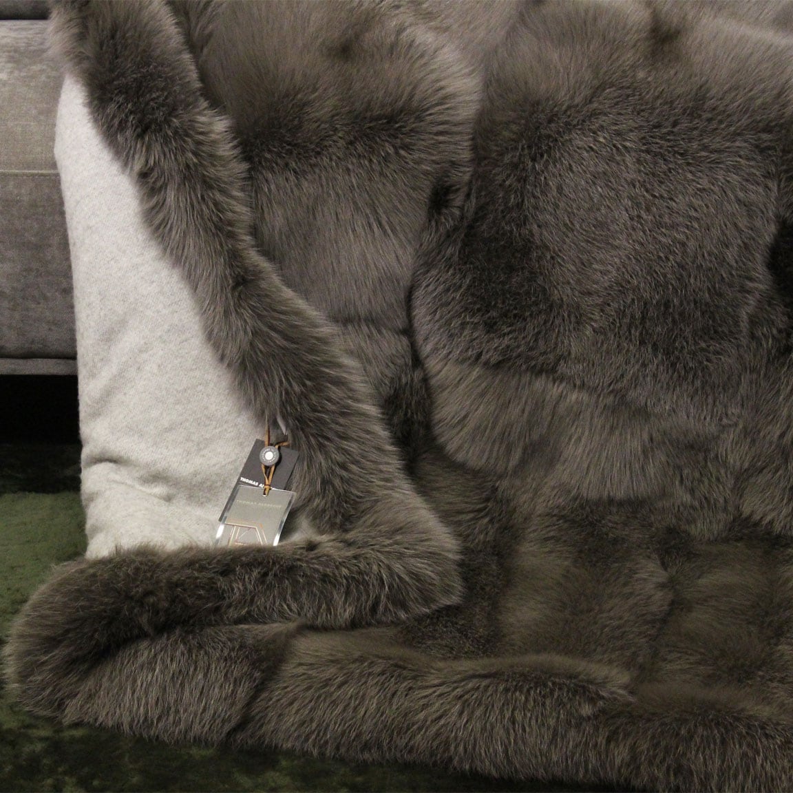 Fuchsdecke-Artic-Mable-Gunpowder-geelongwolle-detail Fuchsdecke Artic Mable Gunpowder