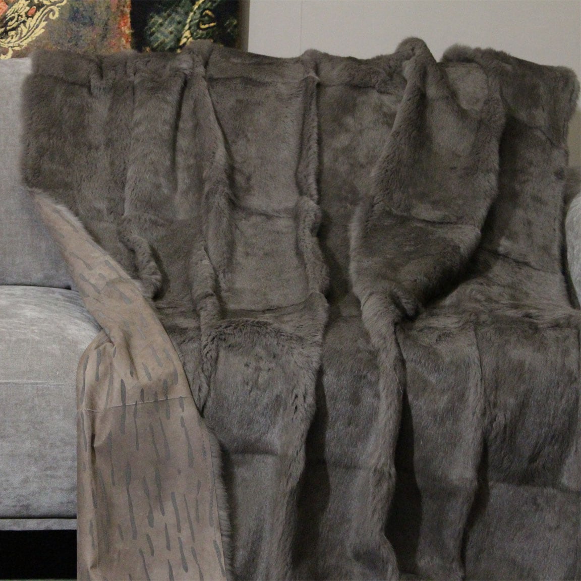 Langhaarkanin-velour-taupe-taupe-geflockt-federleicht-reversible-120x180-detail Langhaarkanin-velour-taupe-taupe-geflockt-federleicht-reversible-120x180-detail